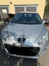 Peugeot 308 Active 120 VTi Active - gebrauchte Peugeot 308 aus dem Jahr 2012