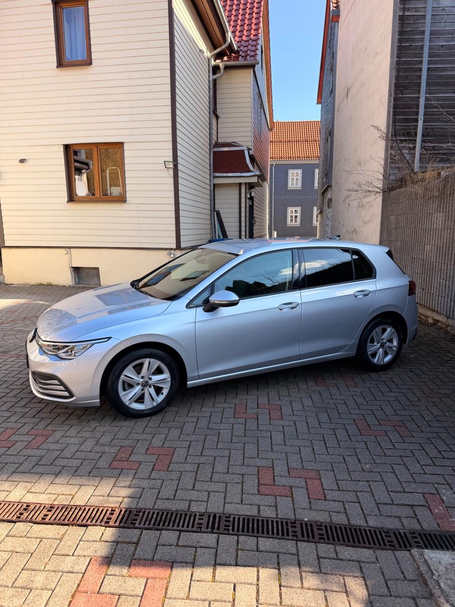 Volkswagen Golf VIII Lim. Life eTSI, миниатюра 5