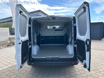 Renault Trafic - 8