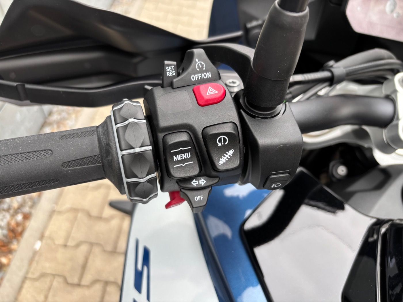 Fahrzeugabbildung BMW S 1000 XR Style Sport 2 Pakete