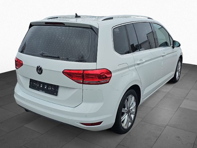 Fahrzeugabbildung Volkswagen Touran 1.5 TSI HIGHLINE 7-SITZER LED SHZ KLIMATR