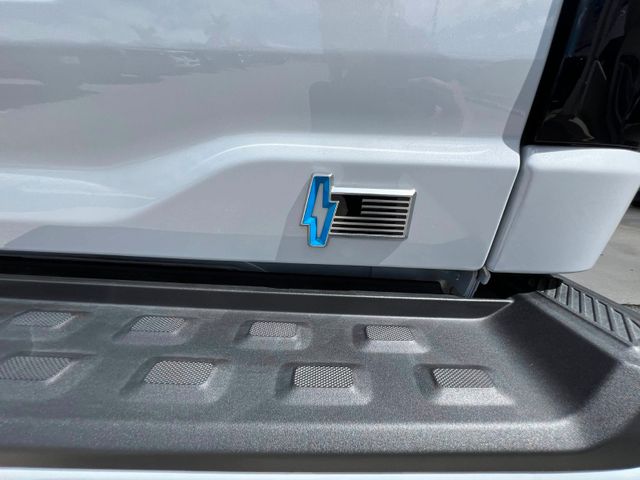Ford F 150 Lightning Flash  2025 grosse Batterie NEU!