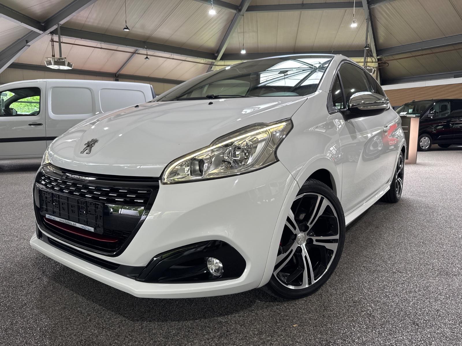 Peugeot 208 GTi Panorama Navi Leder PDC