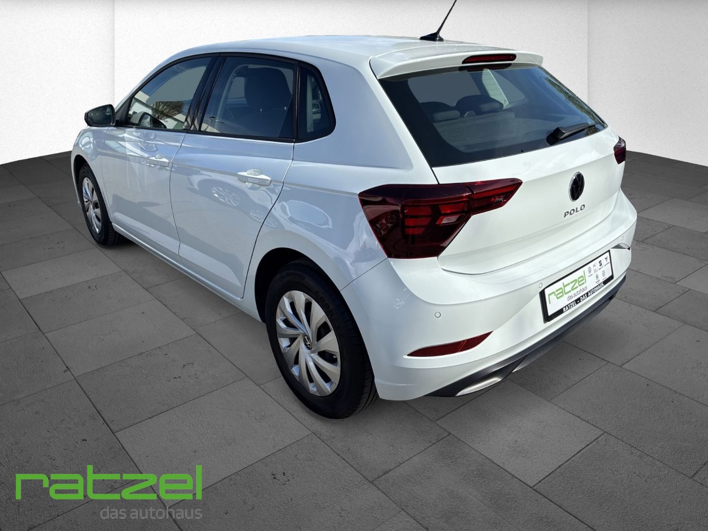 Fahrzeugabbildung Volkswagen Polo Life 1.0 TSI LED App Connect DAB Spurhaltea