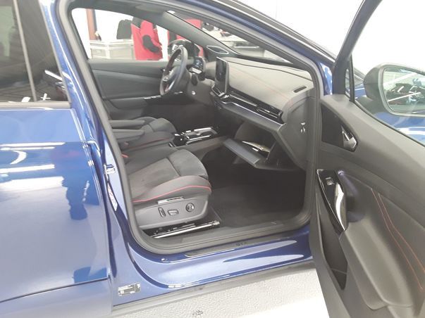 ID.4 GTX 4M IQ.LIGHT+PANO+AHK+KAMERA+NAVI+AR HUD