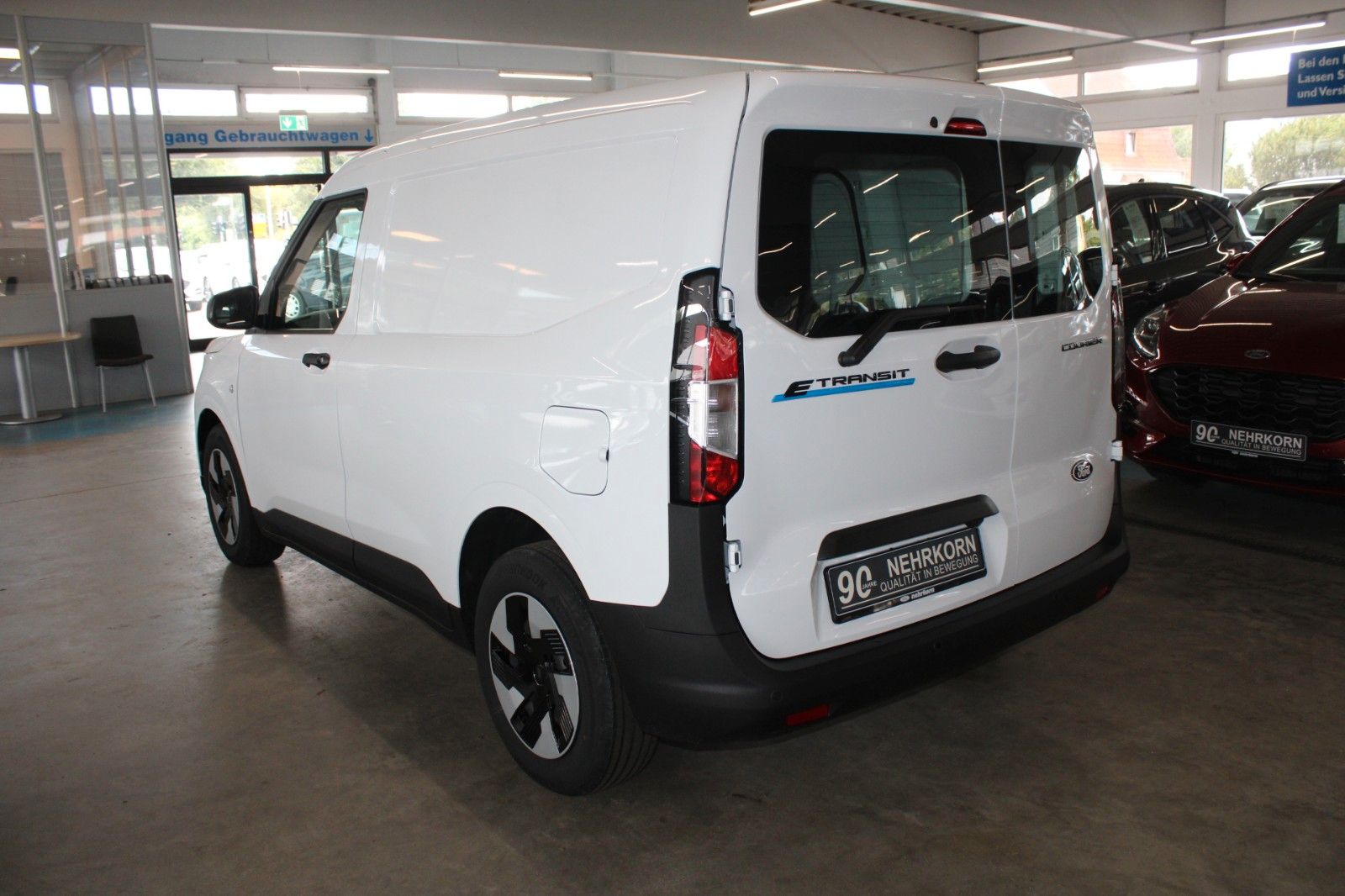 Fahrzeugabbildung Ford Transit Courier BEV TREND Klima Winter Fahrerass