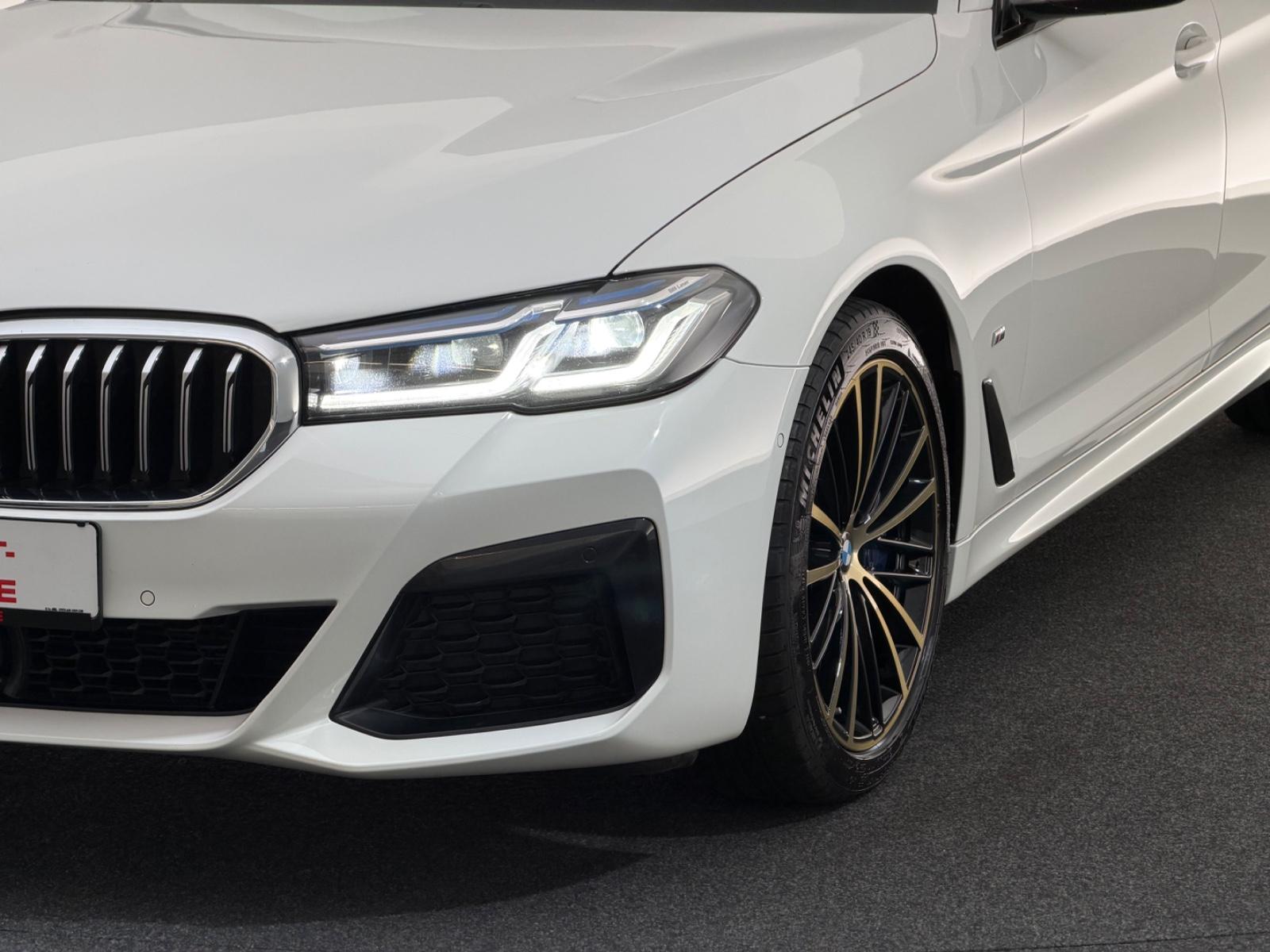 BMW 530d *M SPORT*SHADOW-LASER-PANO-360°-HUD-ACC-LHZ