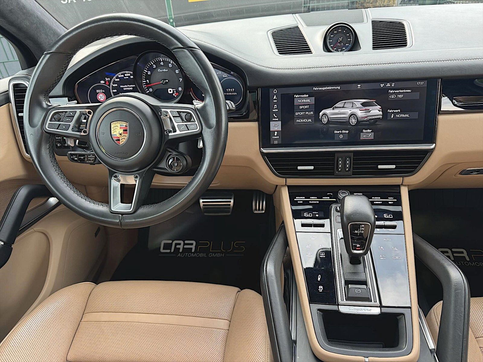 Fahrzeugabbildung Porsche Cayenne Turbo Black Edition *Matrix*ACC*TECHART*