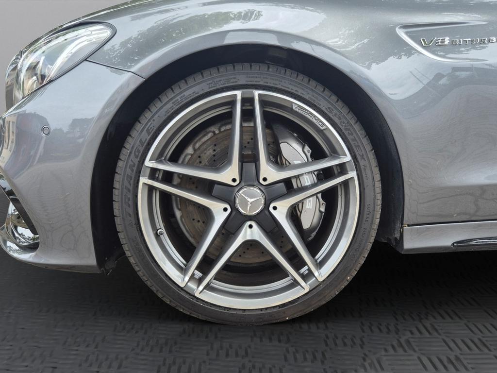 Mercedes-Benz C 63 AMG