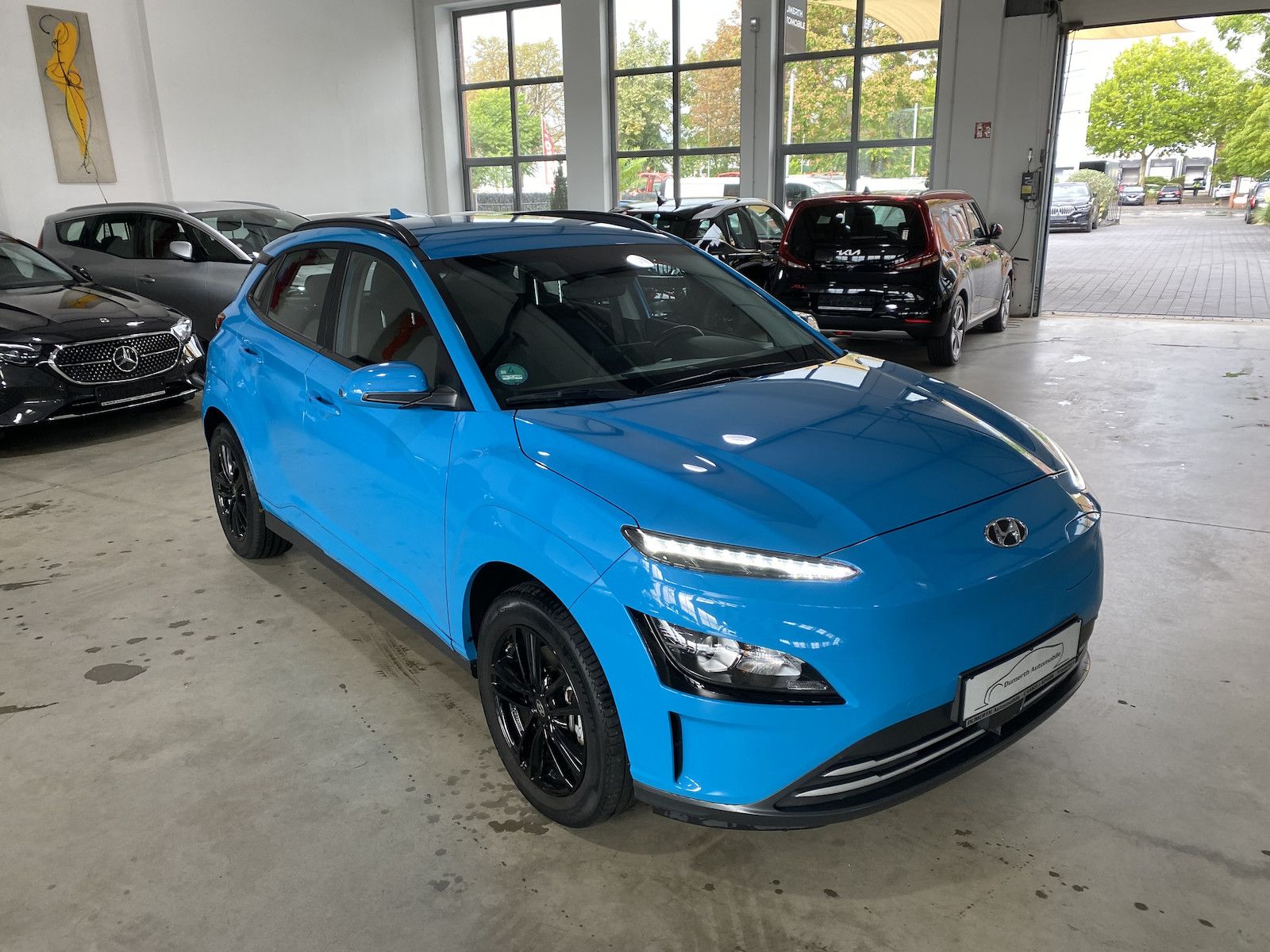 Fahrzeugabbildung Hyundai Kona Select/Navi/RFK/ACC/On-Board-3-Phasen/