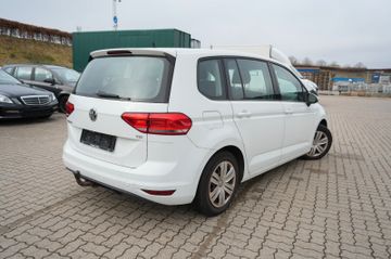 Volkswagen Touran - 7