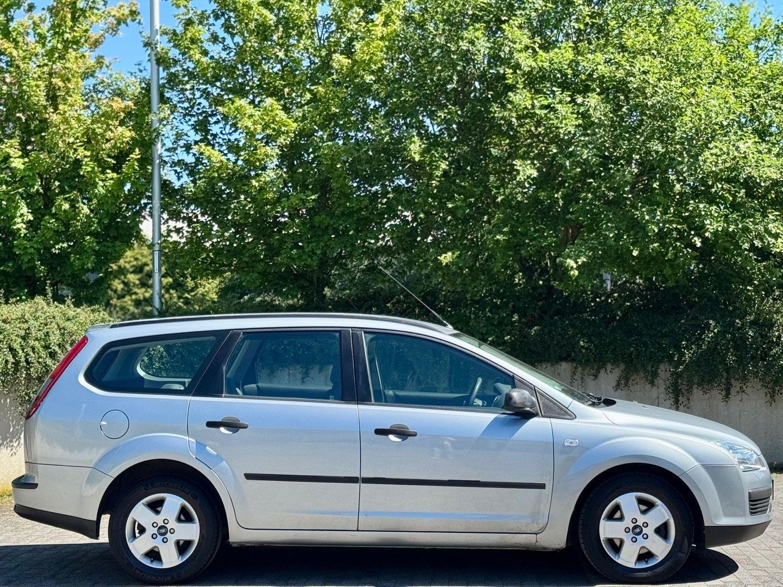 Ford Focus 2005 — engine 101 HP (74kW)