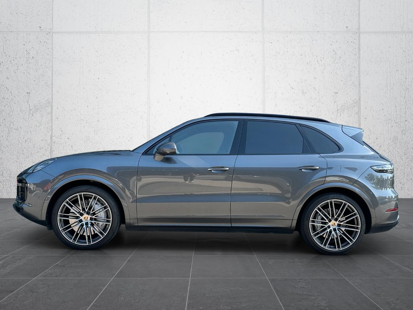 Porsche Cayenne Turbo PANO Burmester Soft-Close