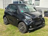 Smart ForTwo Cabrio EQ Prime Exclusive*Leder*Navi*Cam* - Smart ForTwo Gebrauchtwagen in Kiel