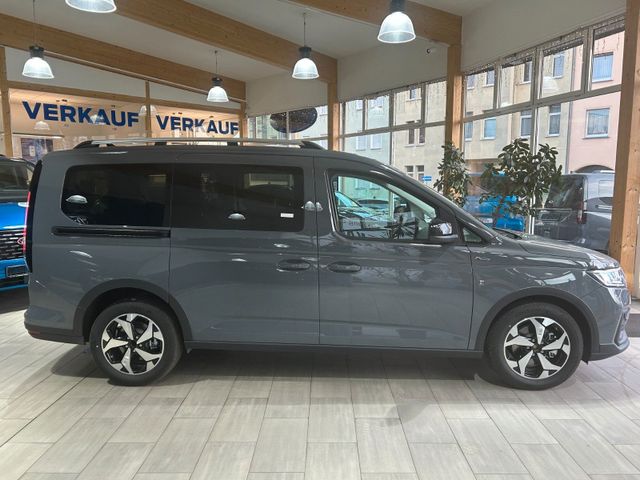 Ford Grand Tourneo Connect PHEV Active