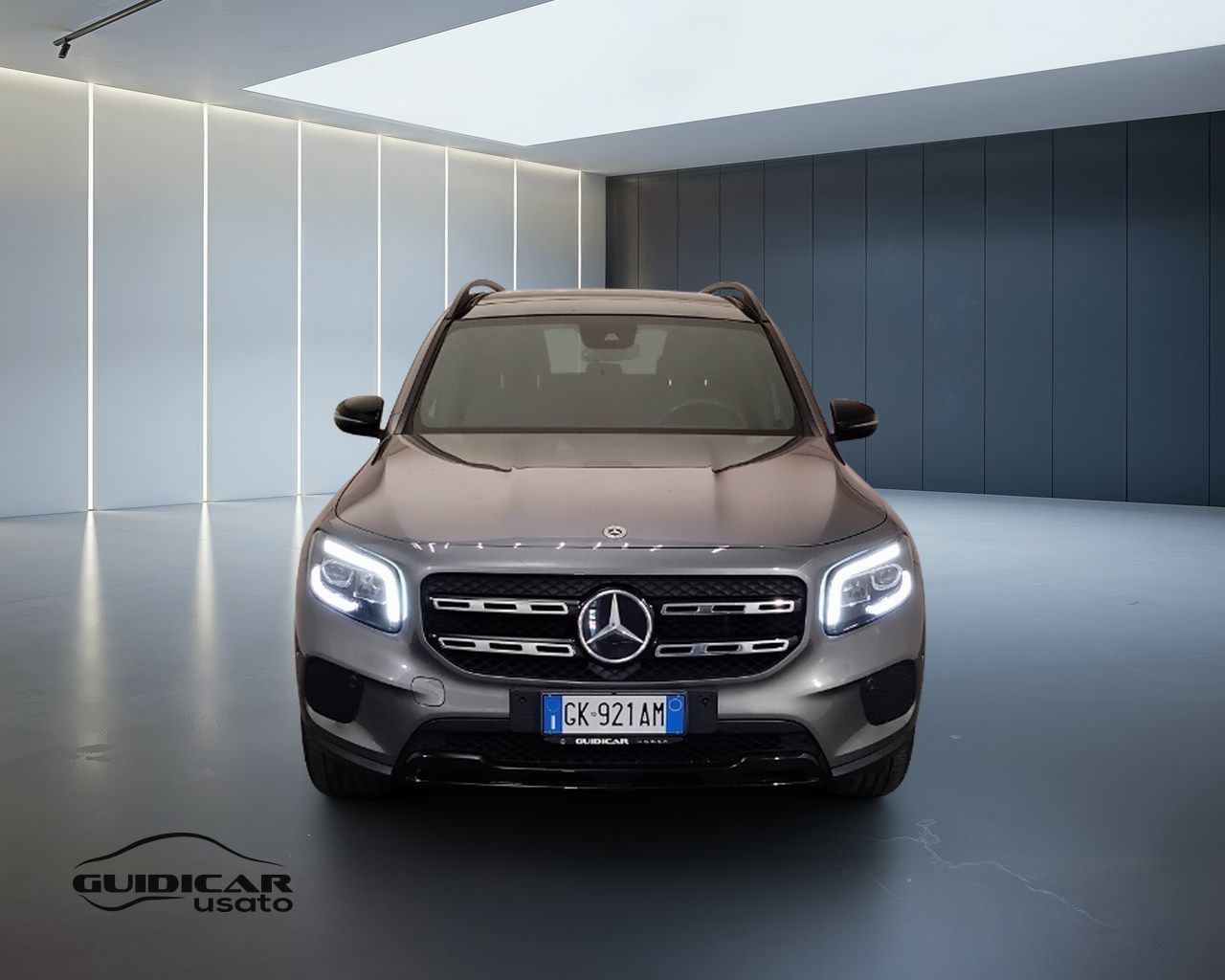 Mercedes-Benz GLB - X247 2019 - GLB 180 d Sport  imagem 2