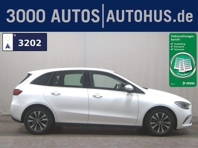 MERCEDES-BENZ B 180 d T-Leder Navi AHK Rckfahrkamera Shz