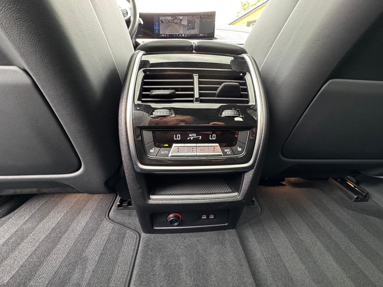 BMW X5 M Comp-Bowers&Wilkins+Sky Lounge+AHK+MATRIX