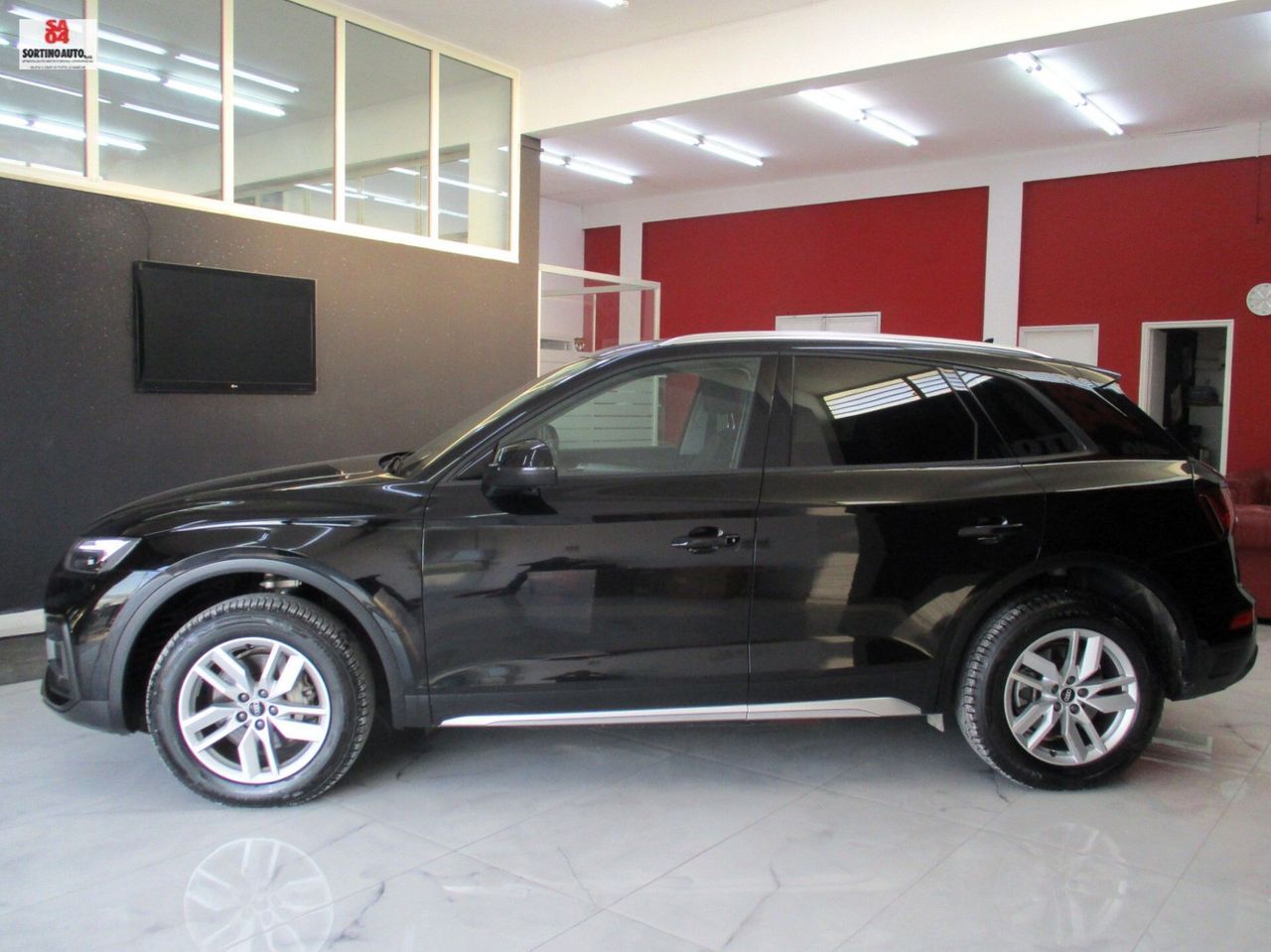 Audi Q5 40 TDI 204 CV quattro S tronic MHEV Busi imagem 3