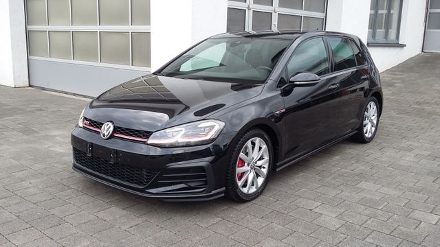 Volkswagen Golf 2.0 TSI DSG GTI Performance * Pano * AHK *