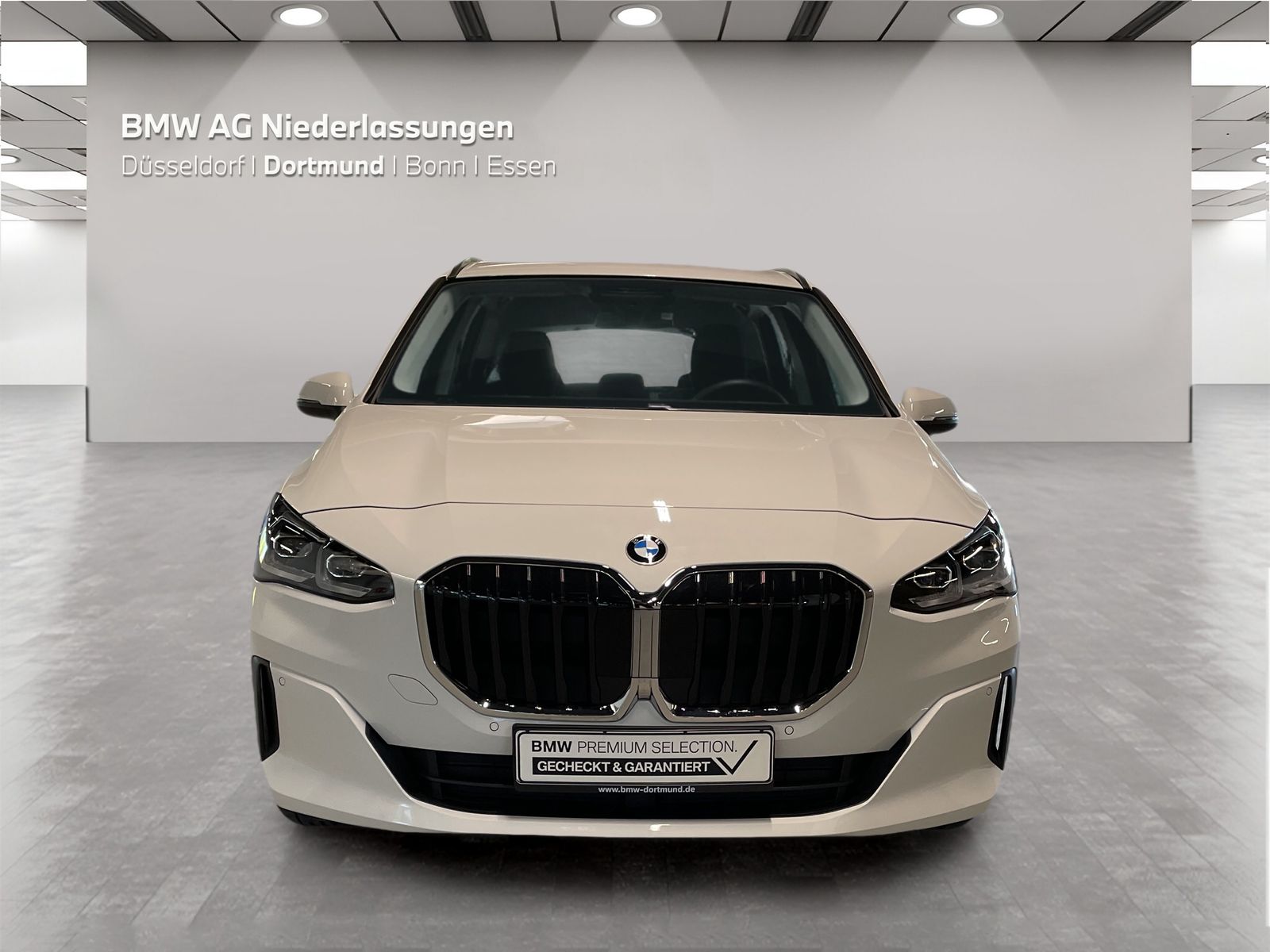 BMW 220 Active Tourer - Bild 8