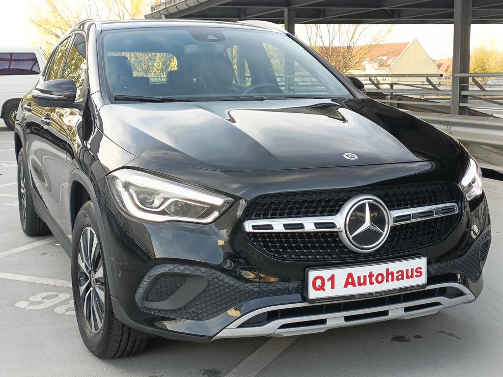 Mercedes-Benz GLA 180
