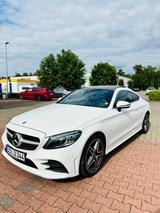 Mercedes-Benz C 220 d Autom. -/AMG-Line/Pano/Kamera/Multibeam - Mercedes-Benz C 220 mit Diesel-Antrieb: Coupé