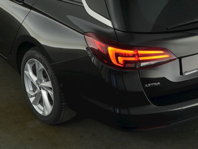 Astra K ST ELEGANCE+ANHÄNGERKUPPLUNG+LED MATRIX+