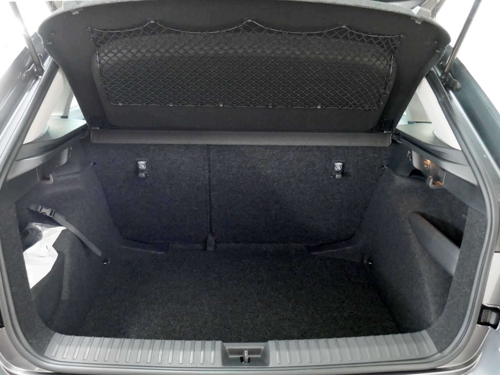 Fahrzeugabbildung SKODA Kamiq Essence 1.0 TSI DSG | LED PDC GRA App