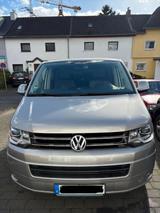 Volkswagen VW T5 Multivan Volkswagen - VW T5 Gebrauchtwagen in Köln