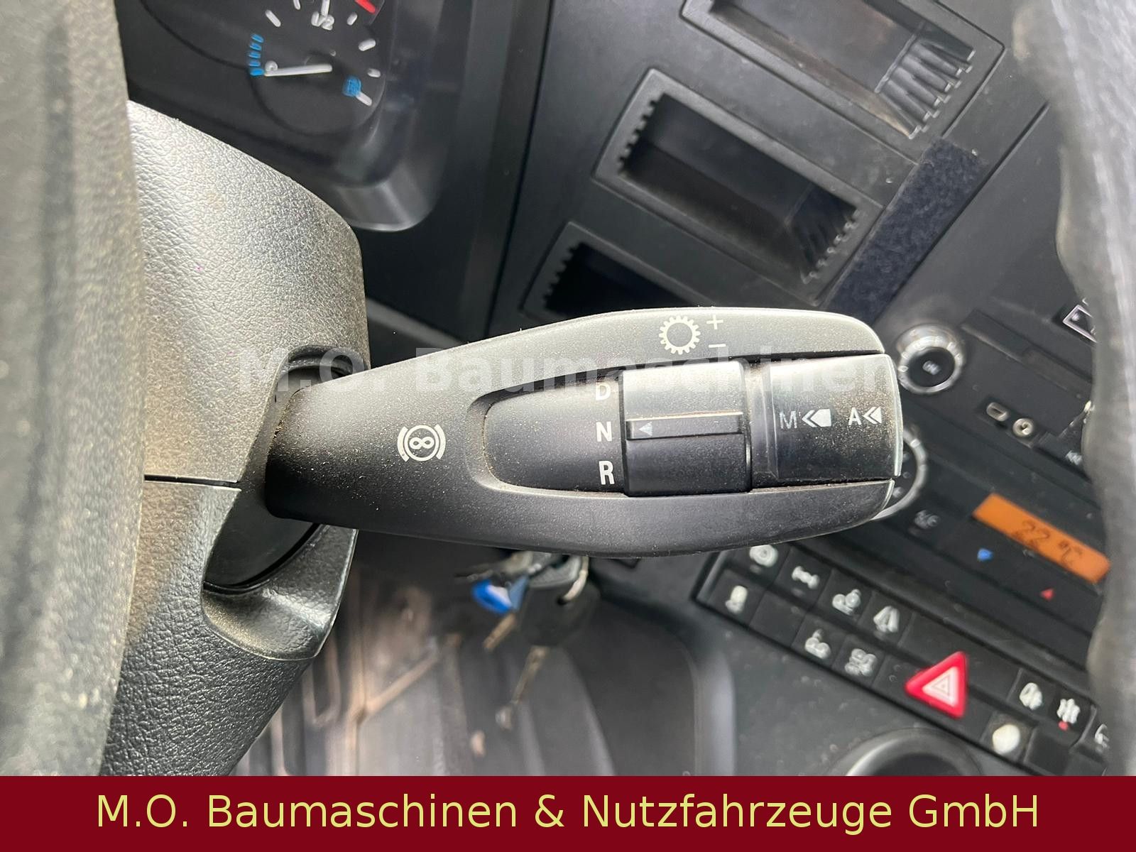 Fahrzeugabbildung Mercedes-Benz Antos 2543 / Euro 6 / 6x2 / Hiab XR 21S59