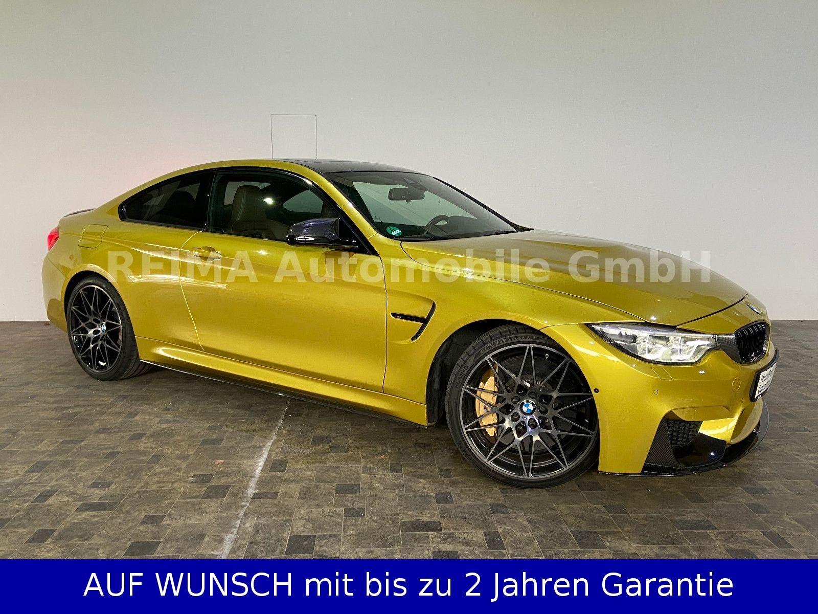Fahrzeugabbildung BMW M4 Coupe Competition, Drivers Package, HUD