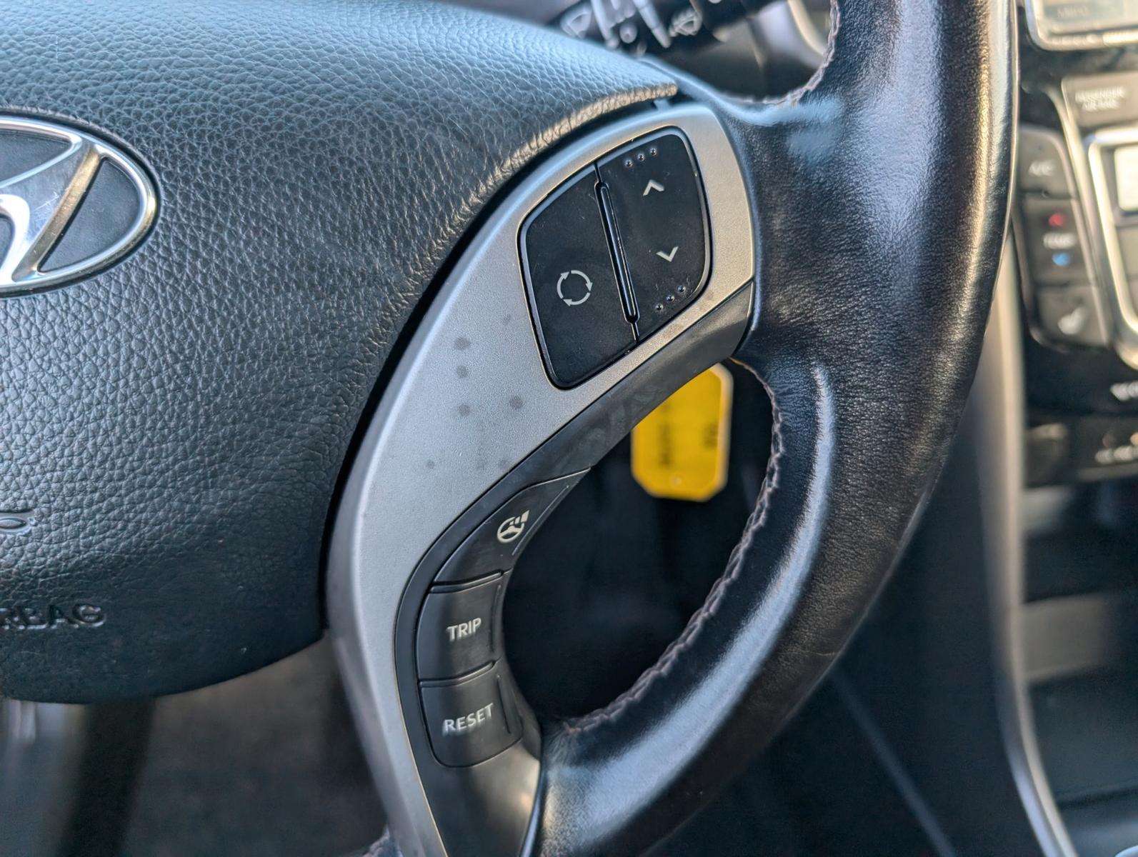 Hyundai i30 2014 — photo 35