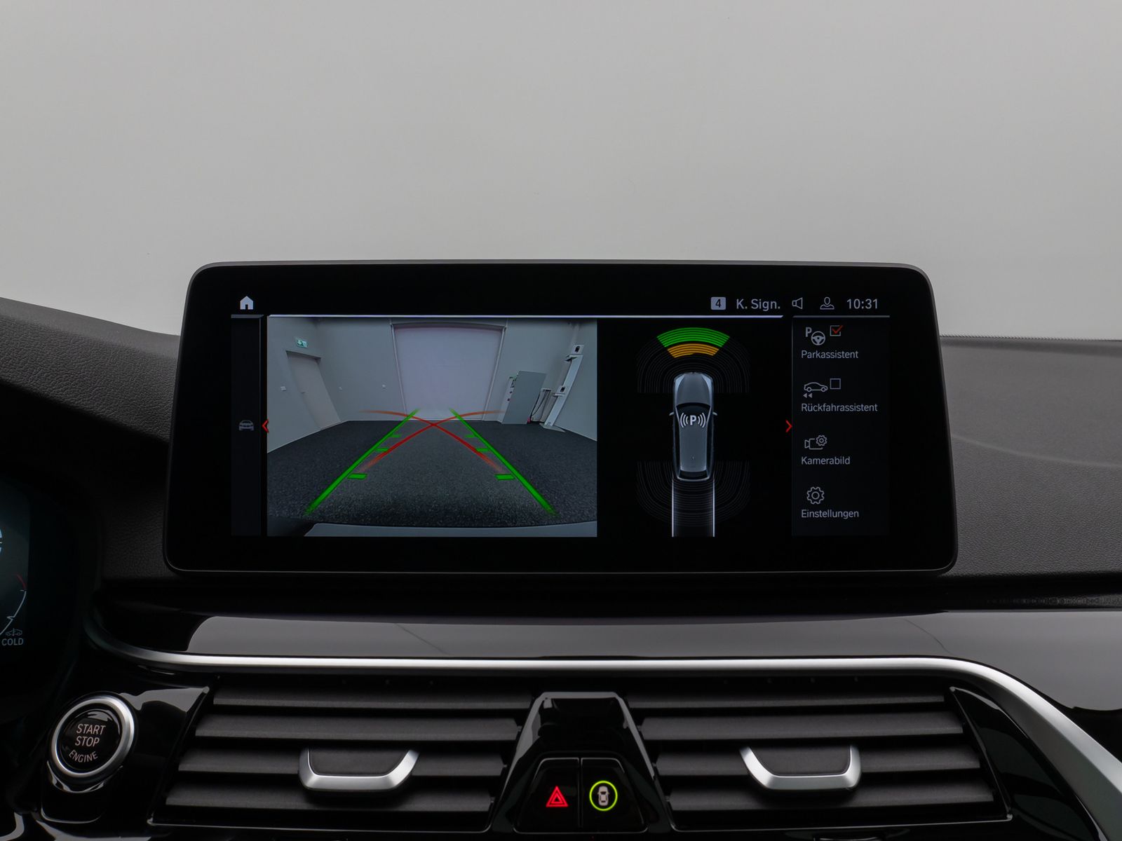 Fahrzeugabbildung BMW 520d Panorama Kamera DAB HiFi ACC Alarm M Sport