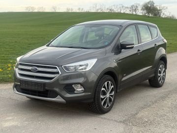 Ford Kuga - 1