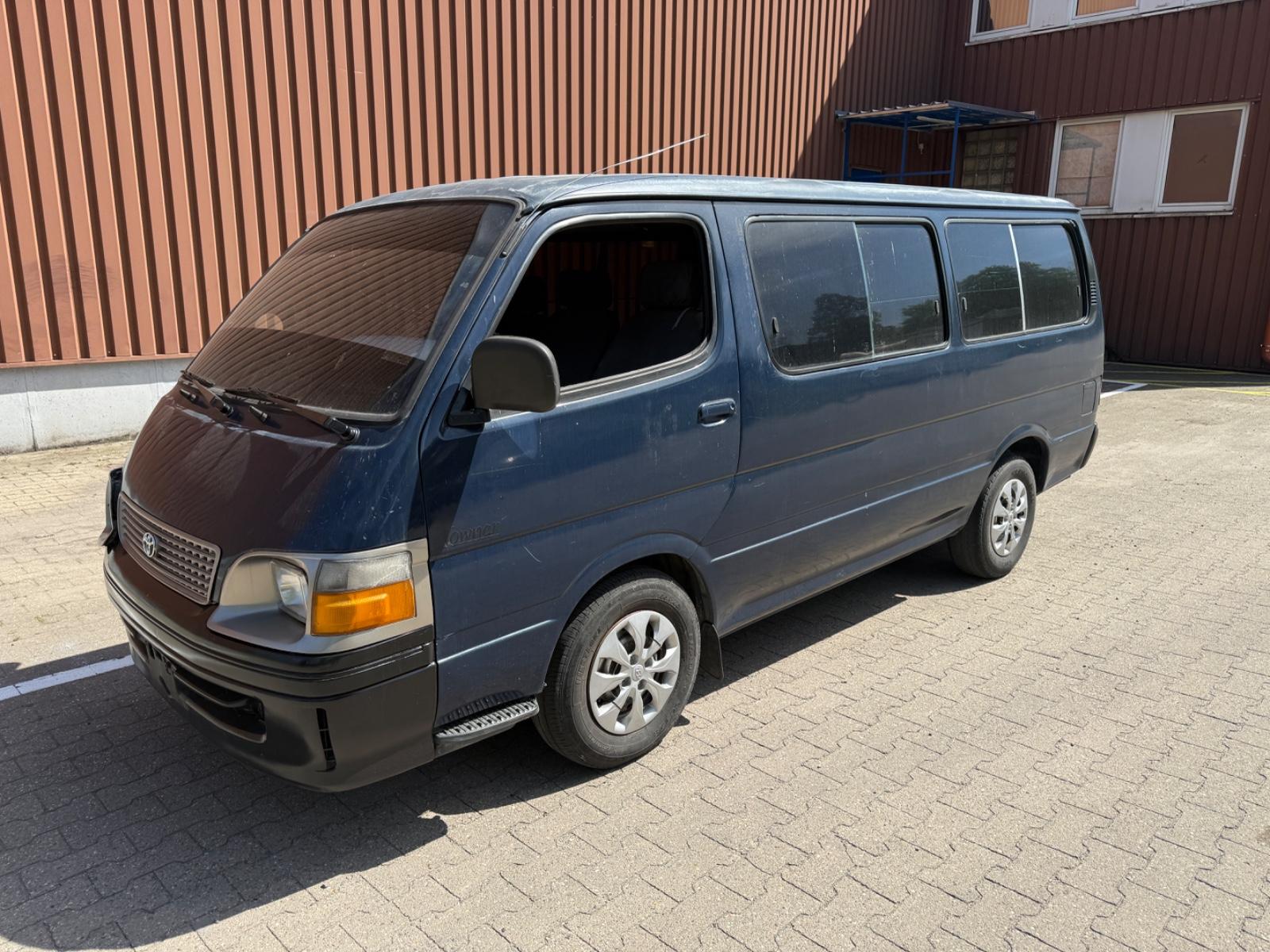 Toyota Hiace 2.4D Klima 2L