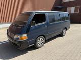 Toyota Hiace 2.4D Klima 2L - Toyota Hiace: D4d