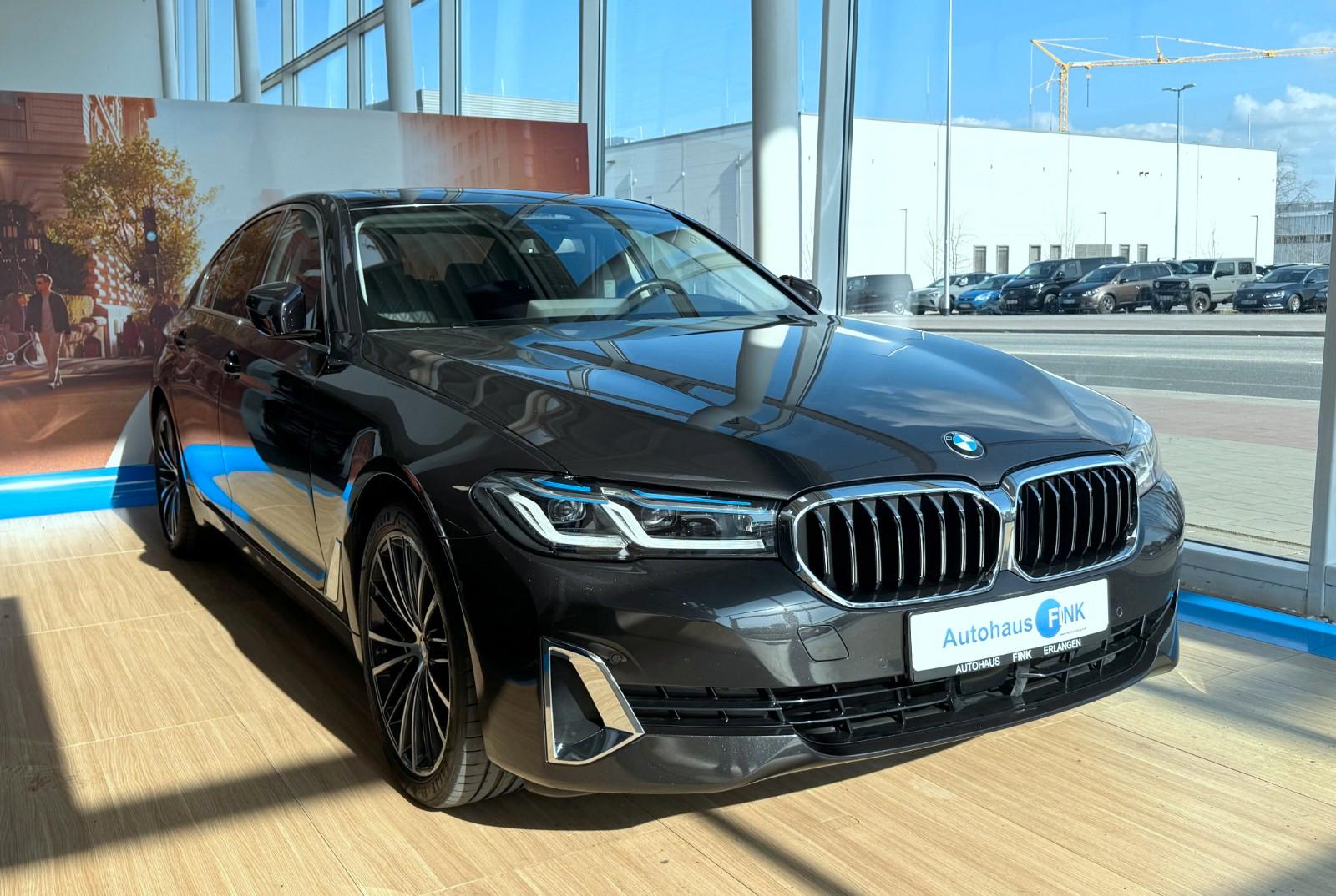 BMW 540d xDrive Luxury Line nahezu Vollausstattung!
