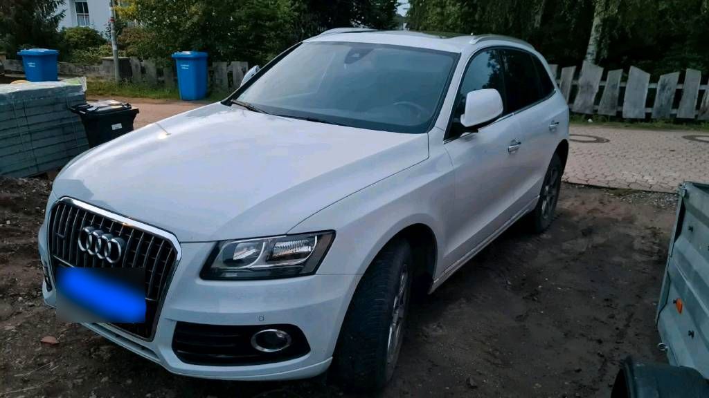 AUDI Audi Q5 2.0 Quat, Tüv neu, ZR neu,Ahk, Vol...