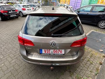 Volkswagen Passat Variant - 7