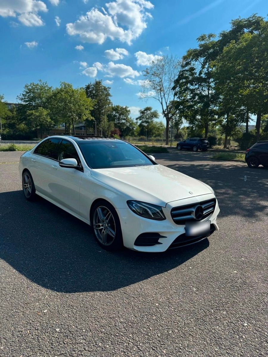 MERCEDES-BENZ Mercedes-Benz E350d W212| 258 PS|| Gepfleg...