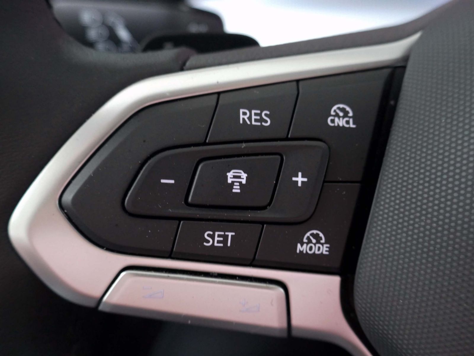 Fahrzeugabbildung Volkswagen Golf VIII Variant GOAL 2.0 TDI | LED AHK RFK ACC