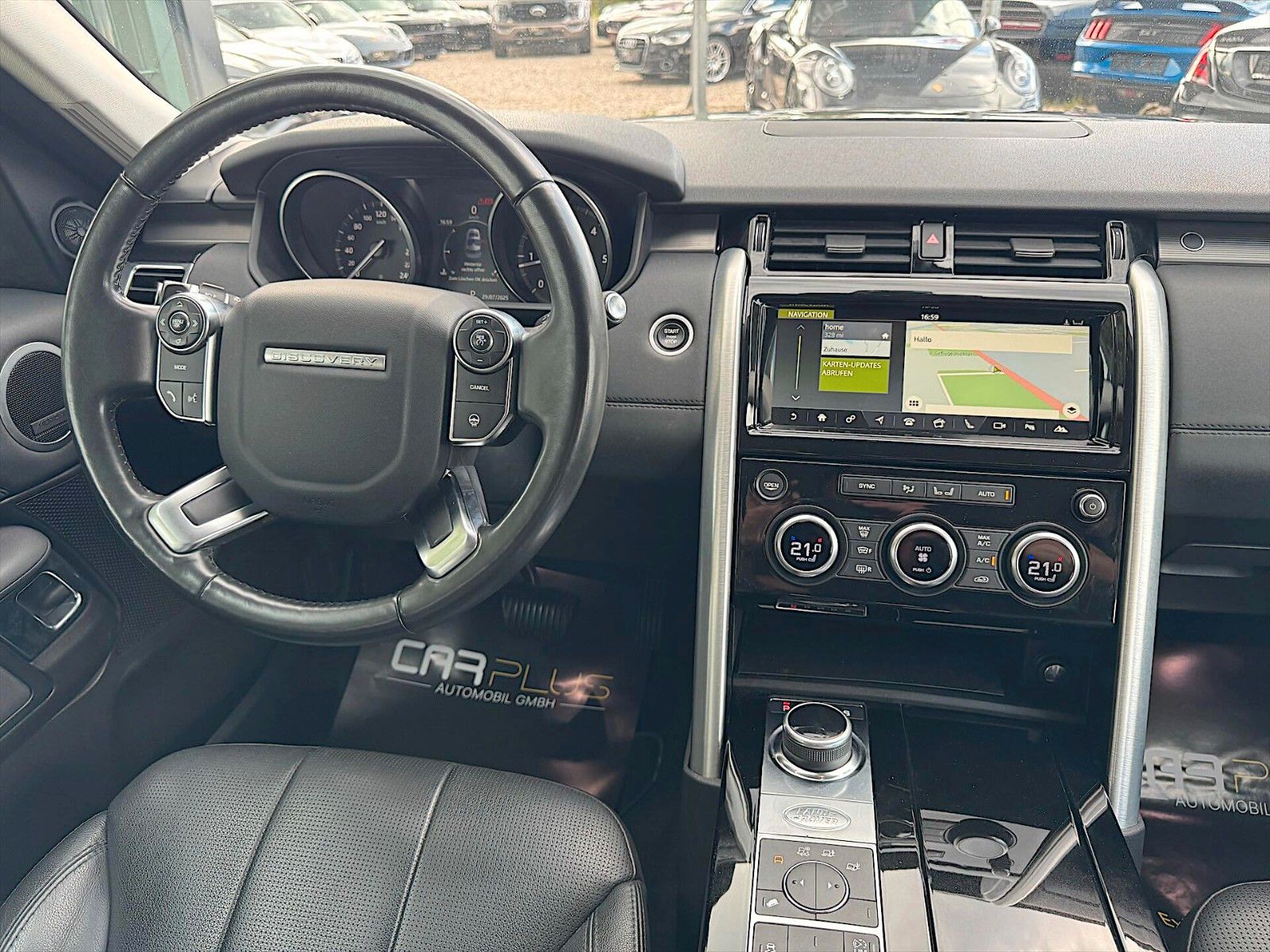 Fahrzeugabbildung Land Rover Discovery 5 2.0 TD SD4 HSE BLACK 4x4 *AHK*LED*