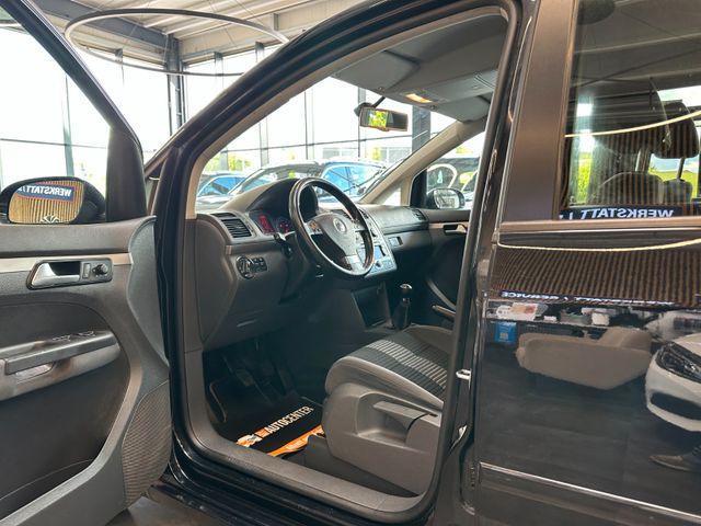 MYAUTOCENTER – Gebraucht- und Jahreswagen mit Werkstattservice in Pfaffenhofen Volkswagen Touran United *Navi*Sitzh*TÜV 0527*
