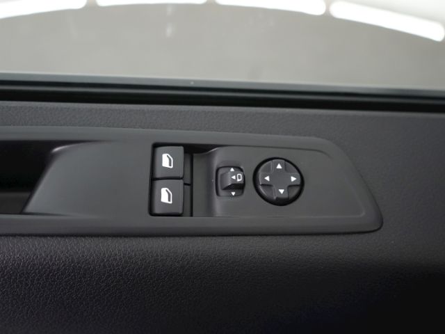 Zafira Life ELECTRIC ELEGANCE M 75kWH AT+BI XENO