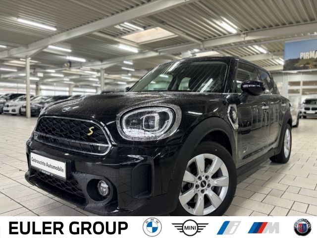 MINI Countryman SE All4 A Essential-Trim Navi LED Kom