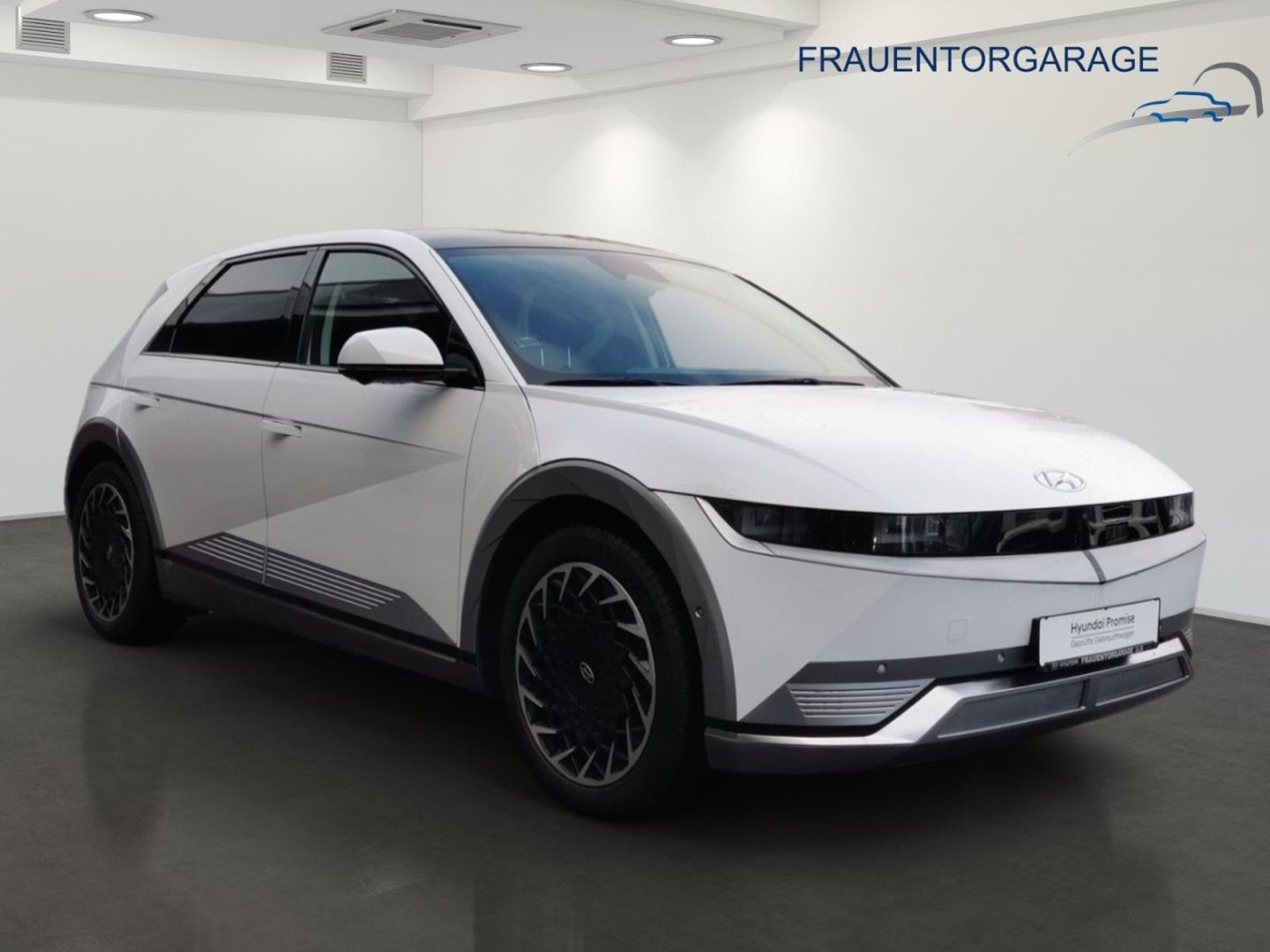 Fahrzeugabbildung Hyundai IONIQ 5 Uniq Elektro, inkl. 20 Zoll Felgen, HUD