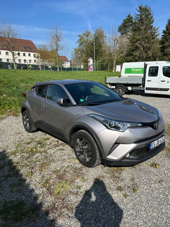Image of Toyota C-HR