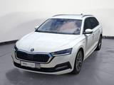 Skoda OCTAVIA COMBI CLEVER 2,0 TDI autom - Skoda Octavia Clever mit Diesel-Antrieb