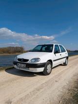 Citroën Citroen Saxo, sehr gepflegt, ZR und Winter... - Citroën Gebrauchtwagen von 2000